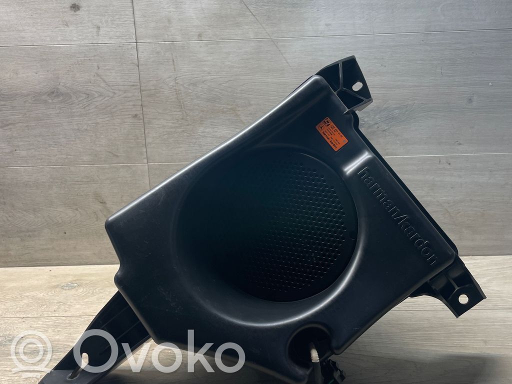 Mercedes-Benz ML W164 Subwoofer 