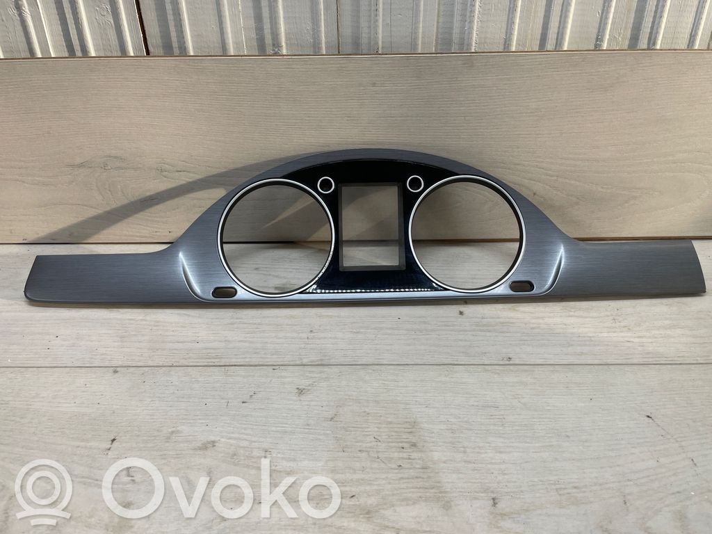 Volkswagen PASSAT B7 Dashboard trim 