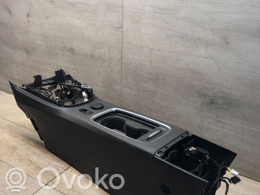 Opel Astra K Center console 