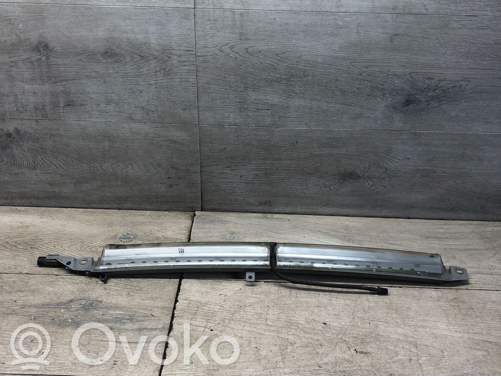 BMW 5 E60 E61 Kolmas/lisäjarruvalo 