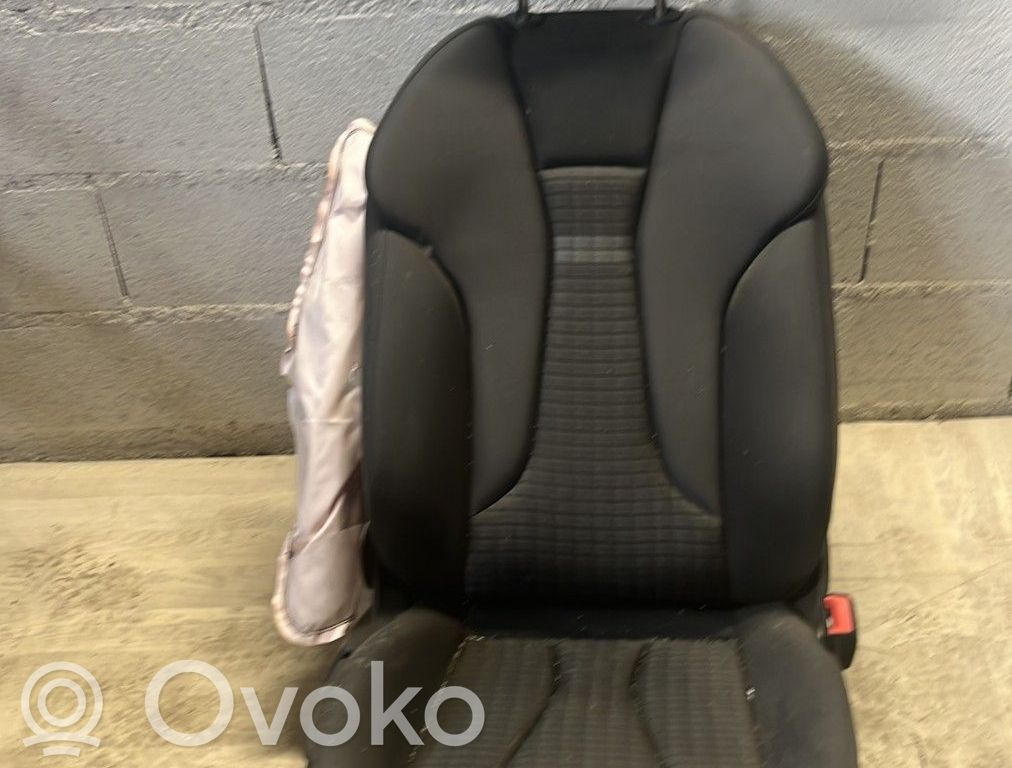 Audi A3 S3 8V Fotel przedni pasażera 