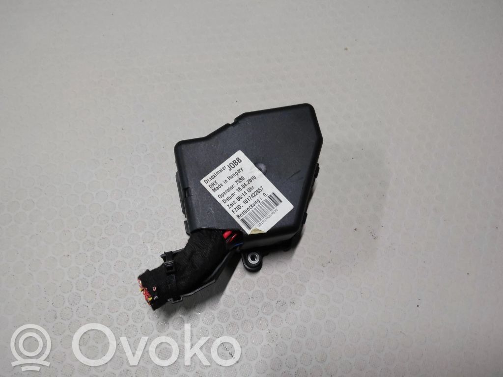 Audi A6 S6 C6 4F Fuse module 