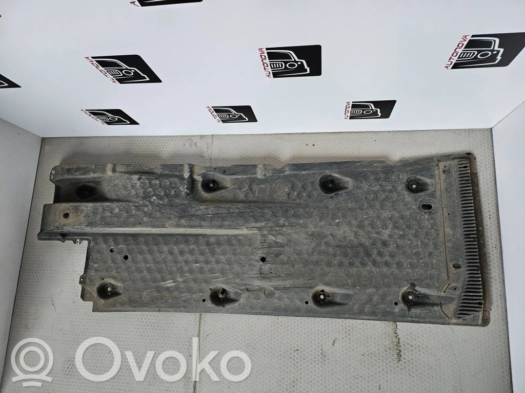 Volkswagen Golf VI Protección inferior lateral 