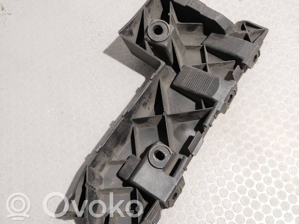 Seat Leon (1P) Rear bumper mounting bracket 