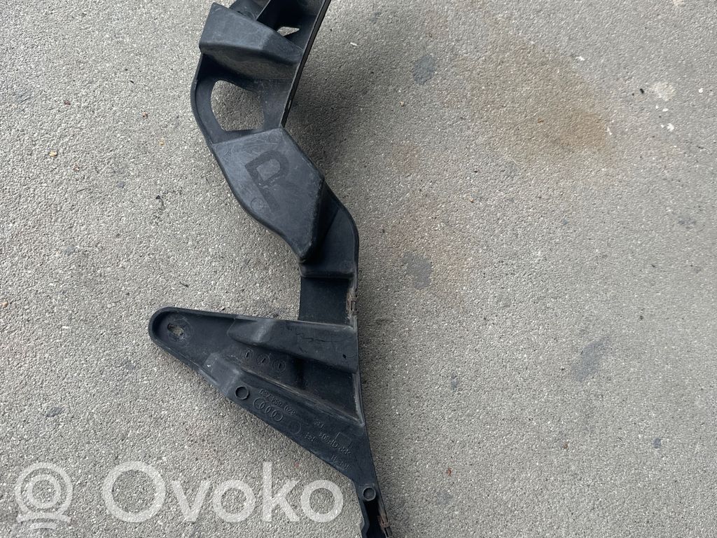 Front bumper mounting bracket   8Z0854730