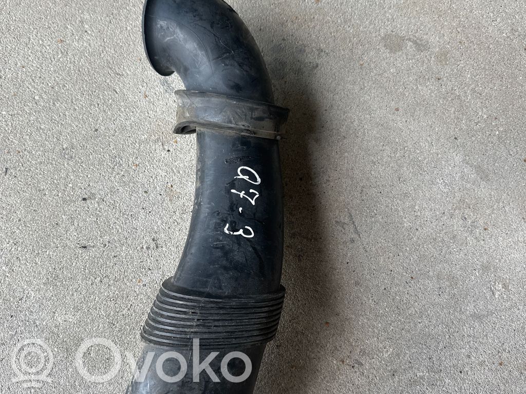 Audi Q7 4L Parte del condotto di aspirazione dell'aria 
