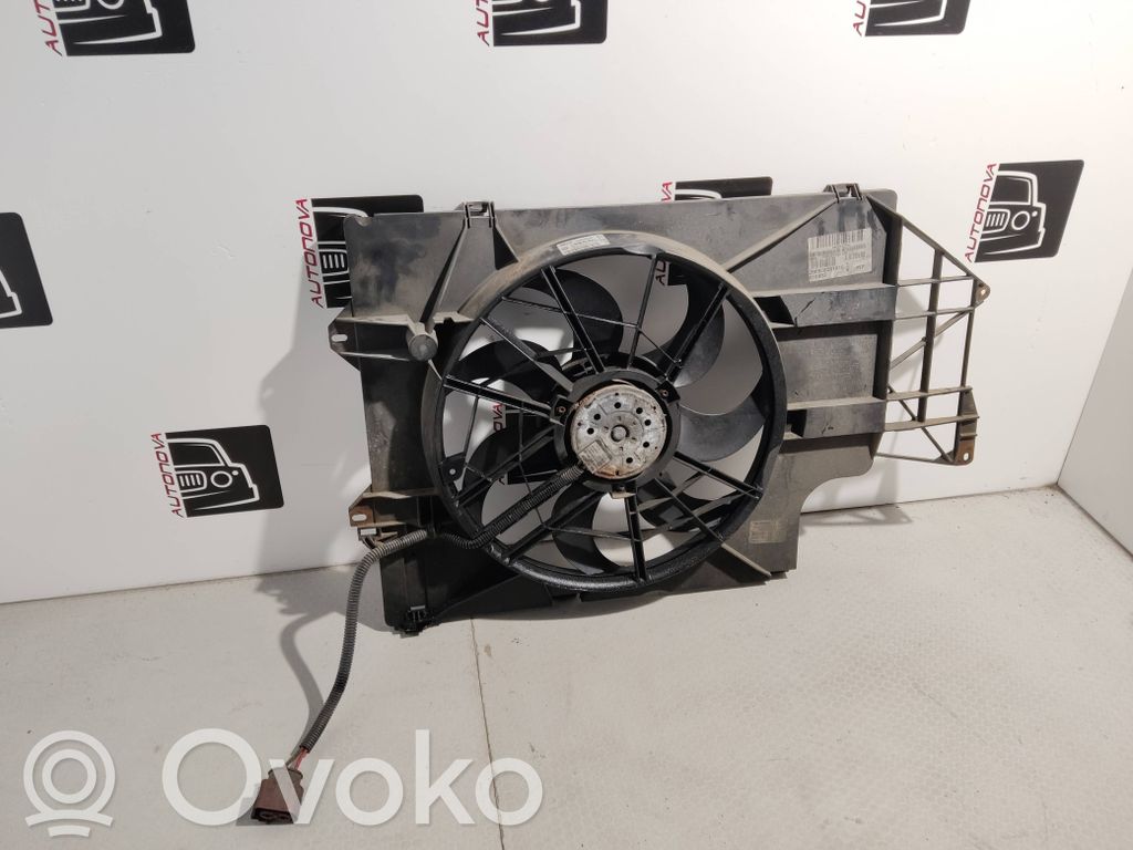 Volkswagen Transporter - Caravelle T5 Elektryczny wentylator chłodnicy 