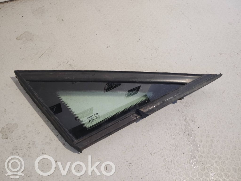 Seat Ibiza IV (6J,6P) Szyba przednia karoseryjna trójkątna 