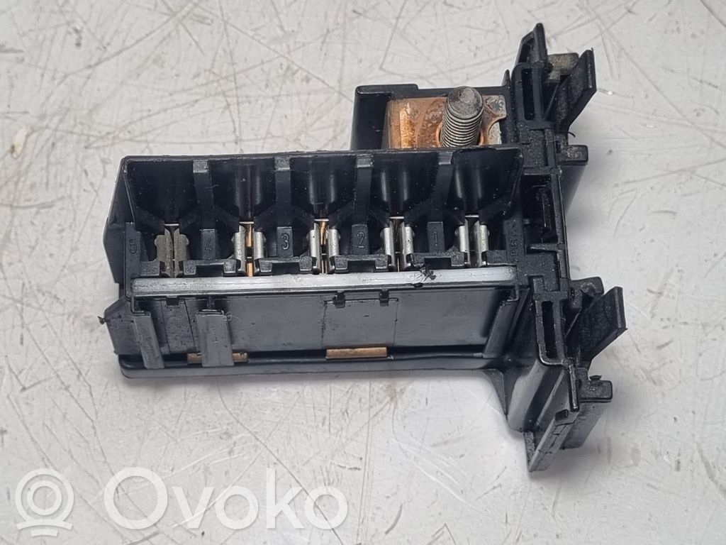 Saab 9-3 Ver1 Fuse module 