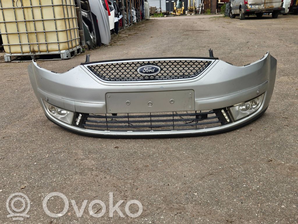 Front bumper   6M2117757A