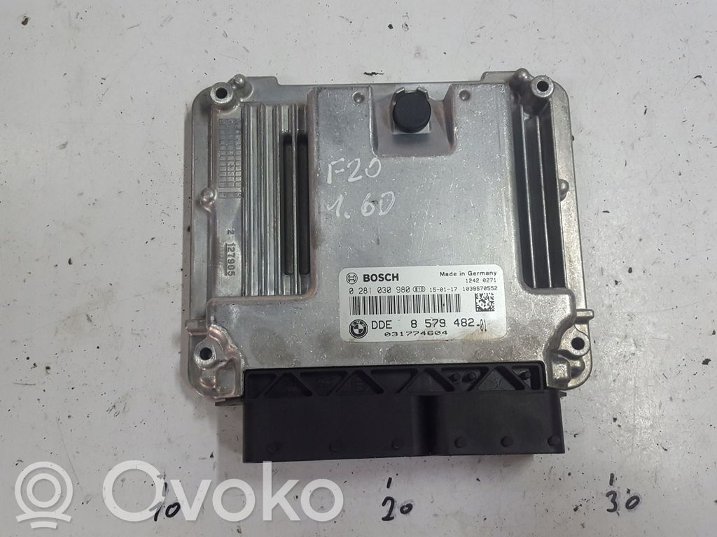 BMW 1 F20 F21 Engine control unit/module 
