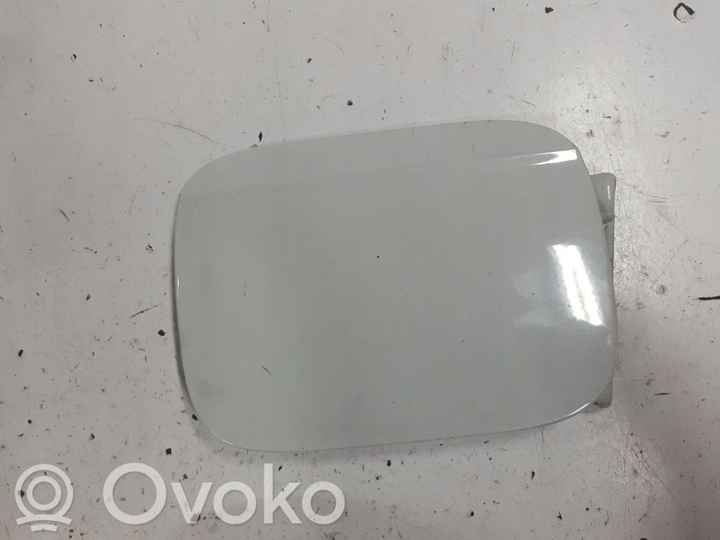 Polttoainesäiliön korkki