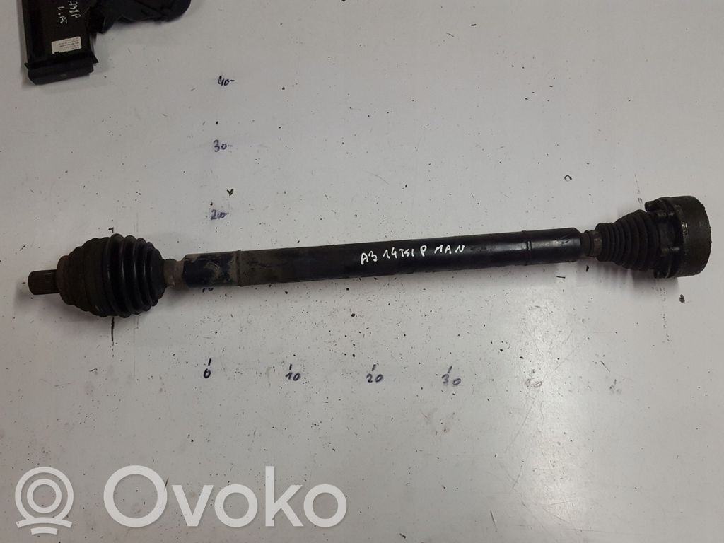 Audi A3 S3 8P Półoś przednia 