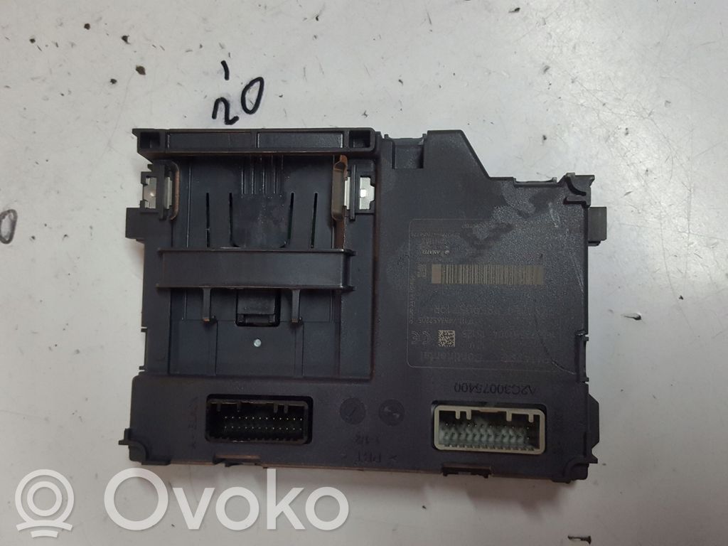 Renault Clio IV Ignition lock 
