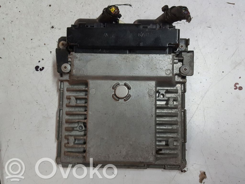 Skoda Roomster (5J) Engine control unit/module 