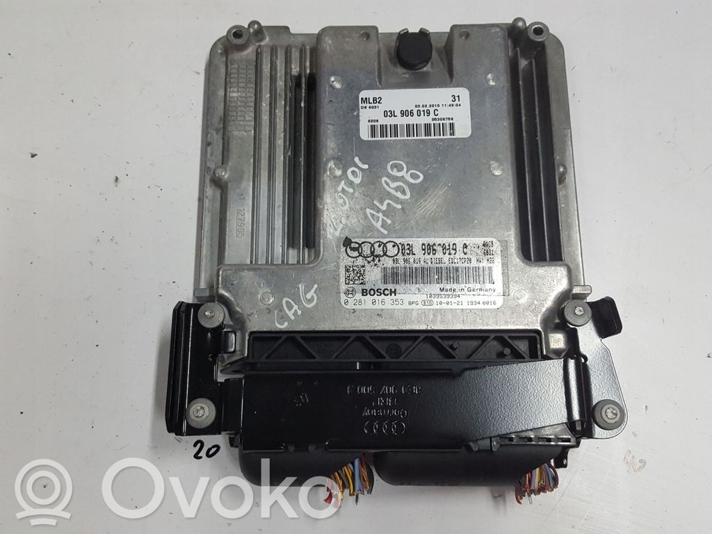 Audi A4 S4 B8 8K Engine control unit/module 