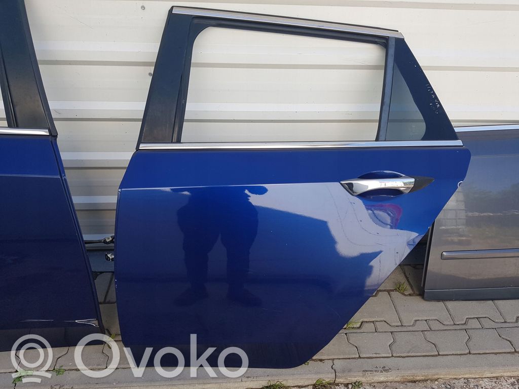 Honda Accord Puerta trasera 