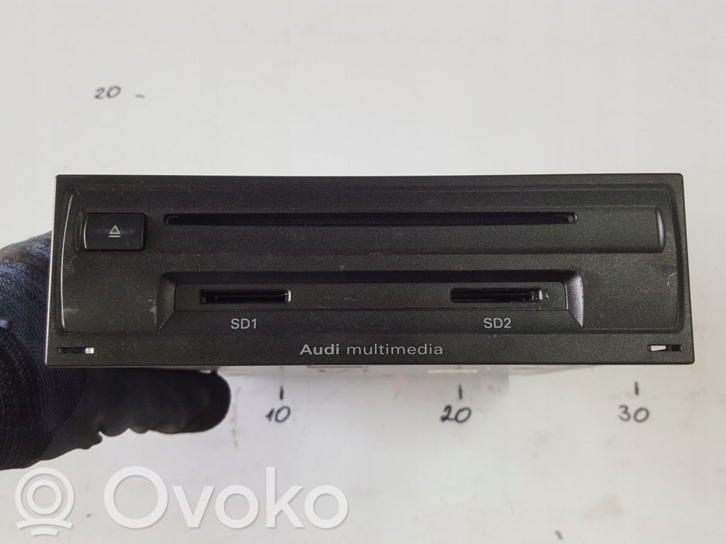 Navigation unit CD/DVD player   4E0035652E