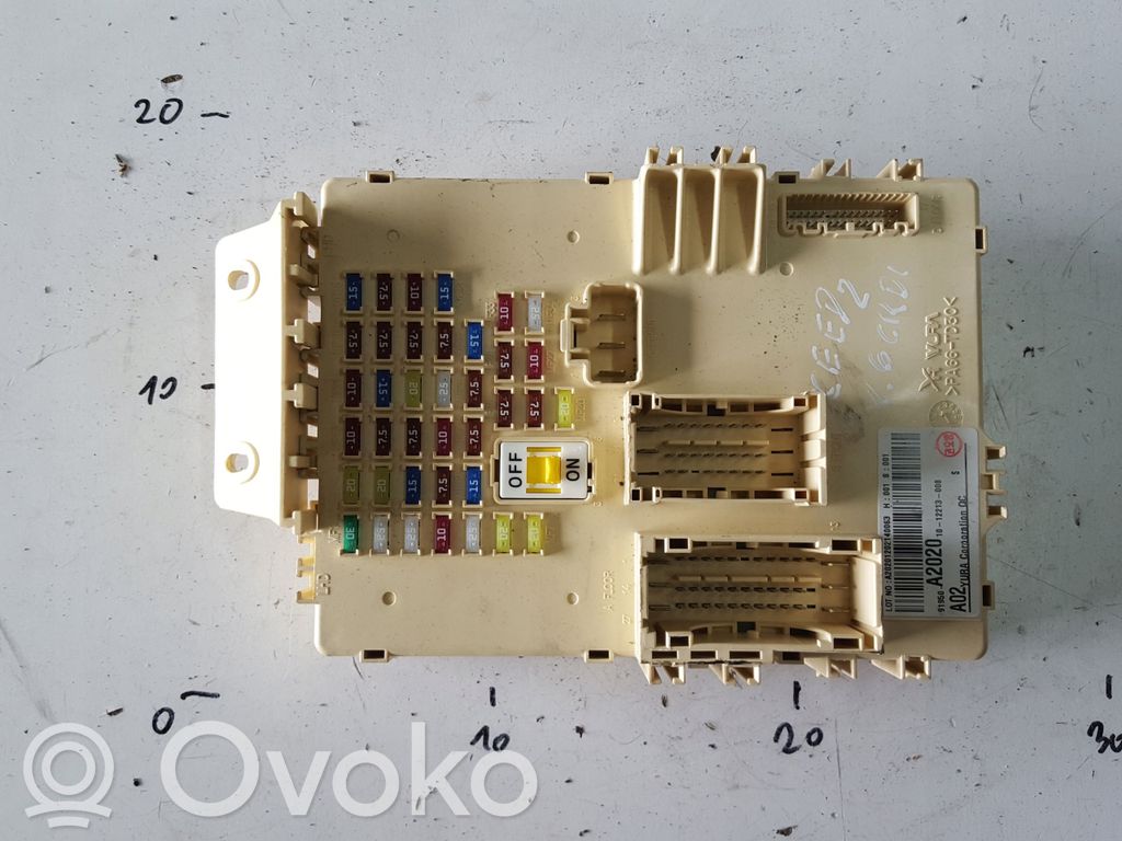 KIA Ceed Fuse box set 