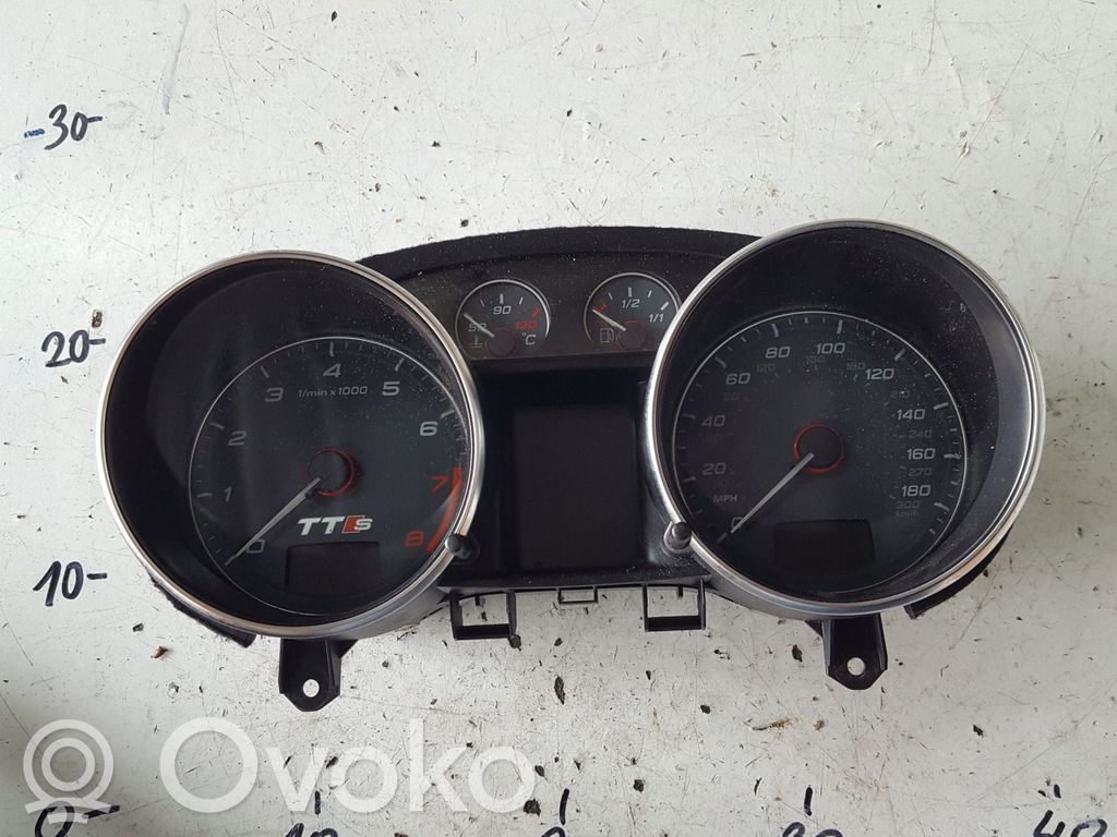 Audi TT TTS Mk2 Speedometer (instrument cluster) 
