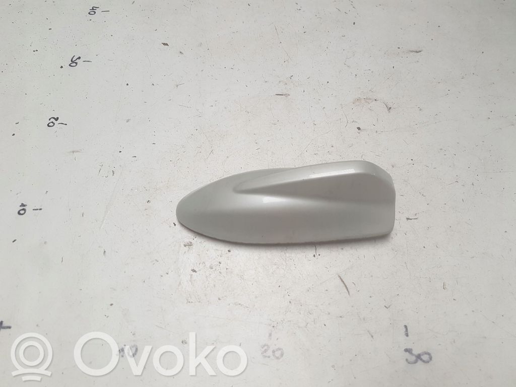Volvo C30 Antena aérea GPS 