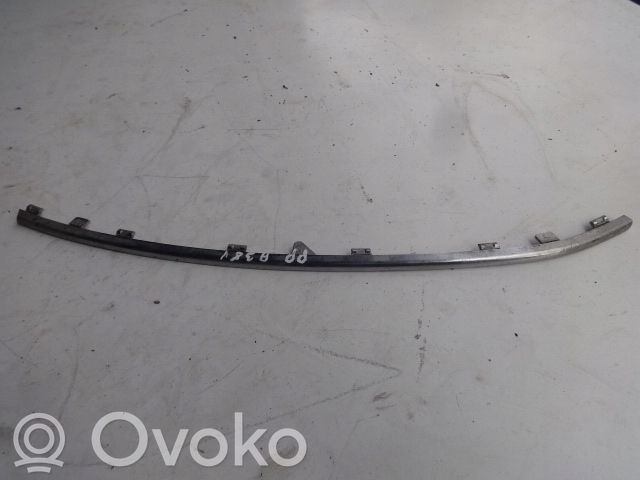 Front bumper splitter molding
