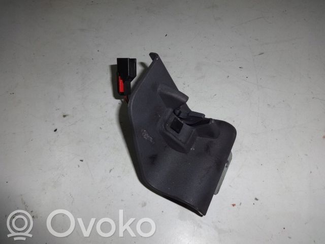 Tailgate lock latch