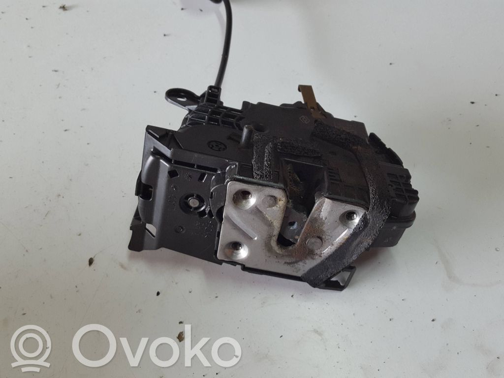 Takaoven lukko   825007607R