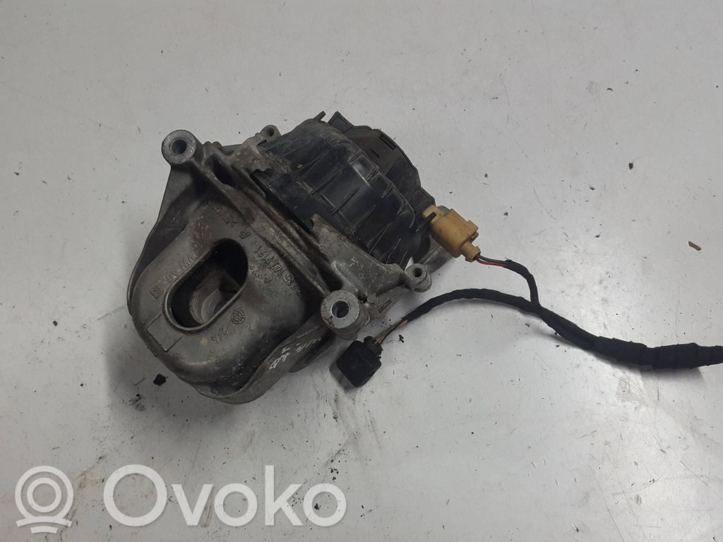 Engine mount bracket   4M0199371C