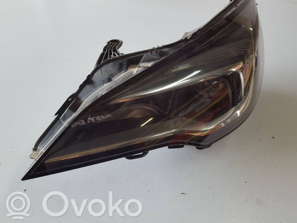 Opel Astra K Scheinwerfer 