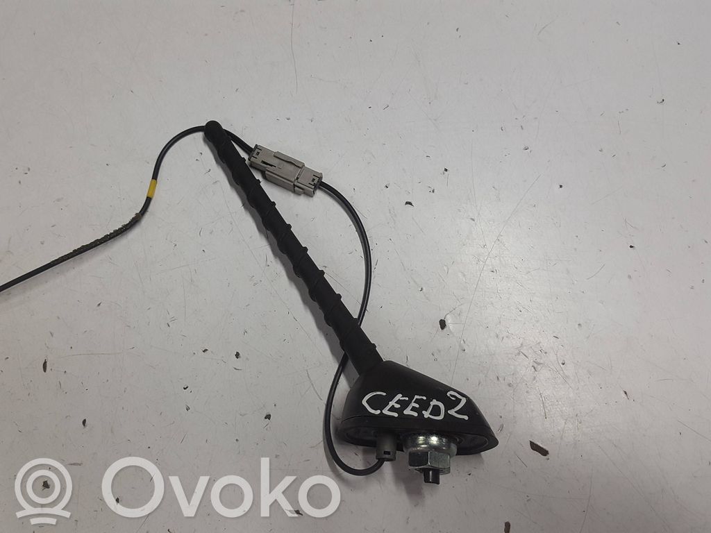 Antena (GPS antena)