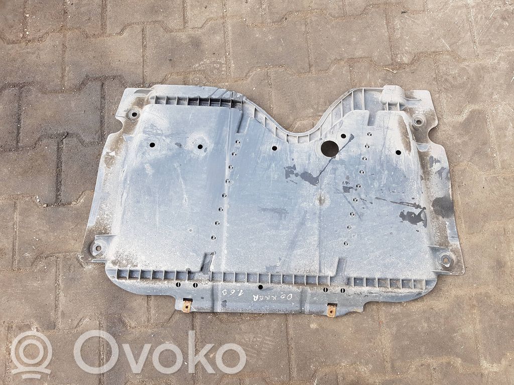 Dacia Dokker Osłona dolna silnika 