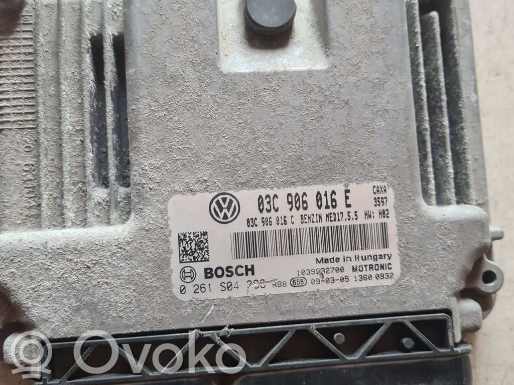 Skoda Octavia Mk2 (1Z) Engine control unit/module 