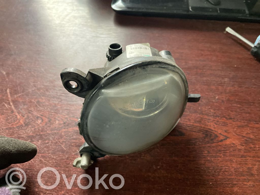 Toyota Corolla Verso E121 Luz de niebla delantera 