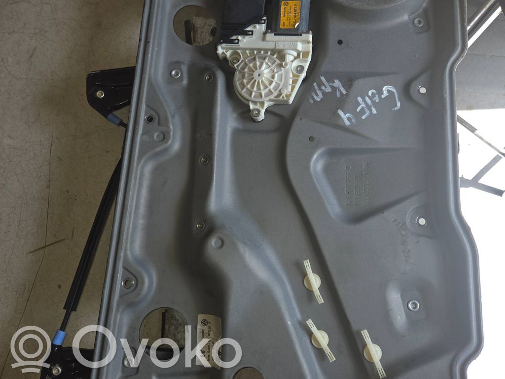 Volkswagen Golf IV Macara ușă față cu motor 