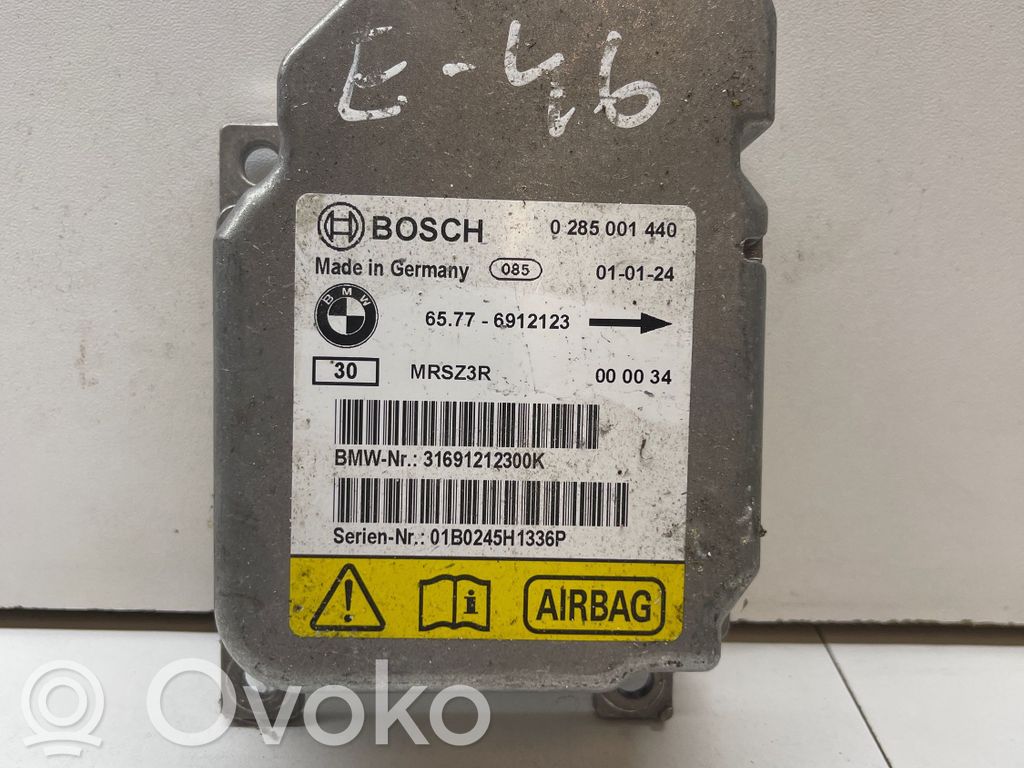 BMW 3 E46 Airbag control unit/module 