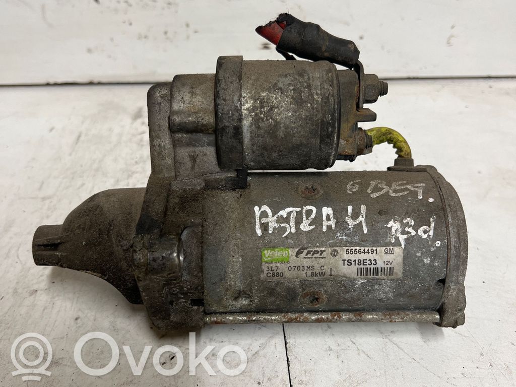 Opel Corsa D Starteris 
