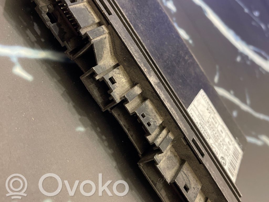 BMW 5 E60 E61 Comfort/convenience module 