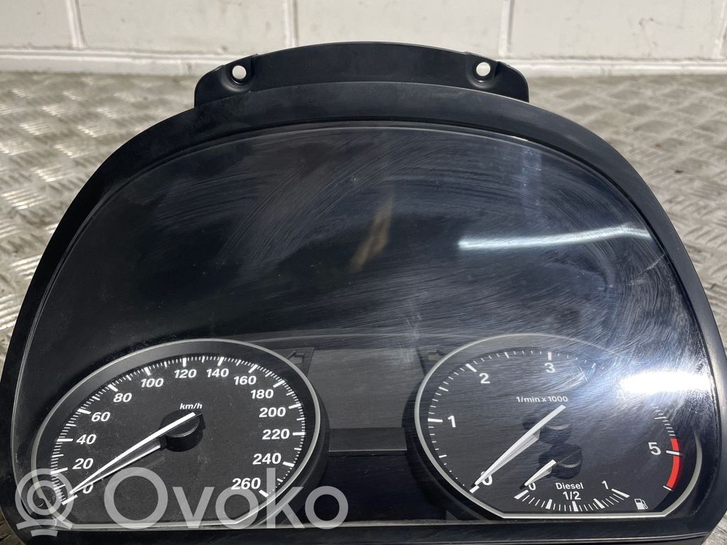 BMW 1 E81 E87 Speedometer (instrument cluster) 