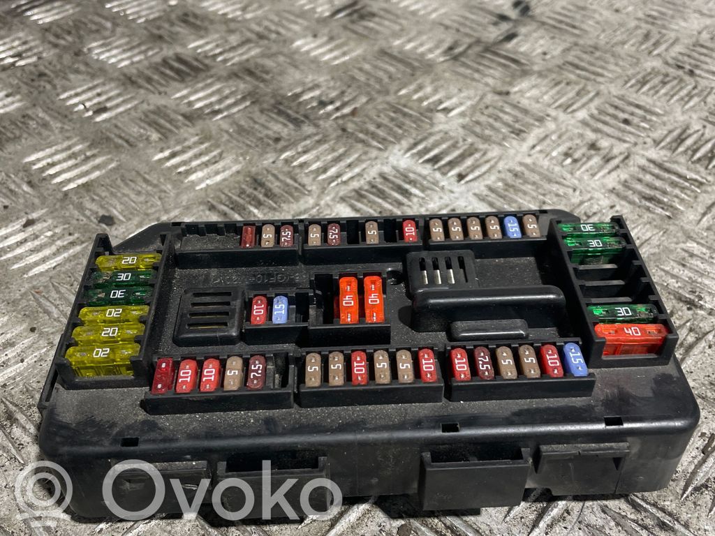 BMW 3 F30 F35 F31 Modulo fusibile 
