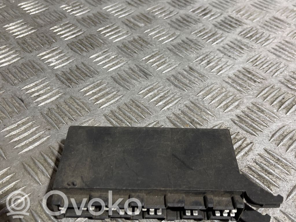 Mercedes-Benz E W210 Light module LCM 