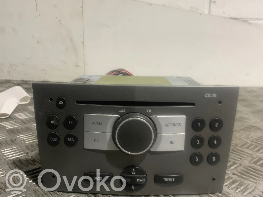 Opel Astra H Radio / CD-Player / DVD-Player / Navigation 
