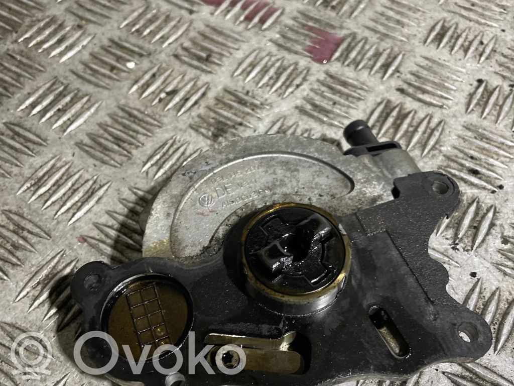 Skoda Octavia Mk2 (1Z) Pompa podciśnienia / Vacum 