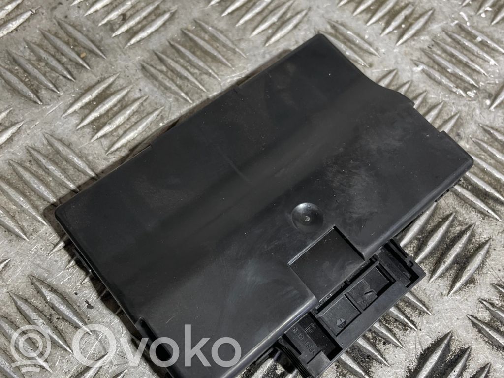 Audi A8 S8 D4 4H Gateway control module 