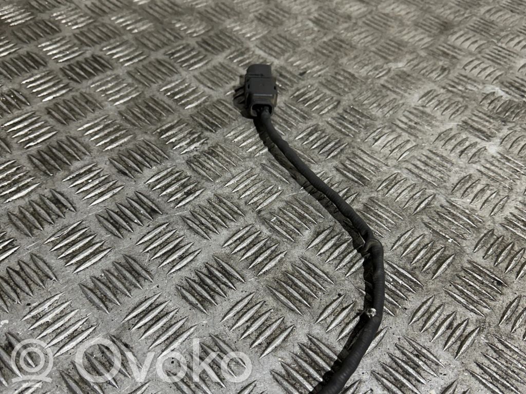 Lambda zondas   7791592,0085422918,0085423018,0085424418,0095426018,13627790116,13627791592,13627791600,13627793825,22693JG70A,68012050AA,779159202,A0035426918,A0035427018,A0095426018