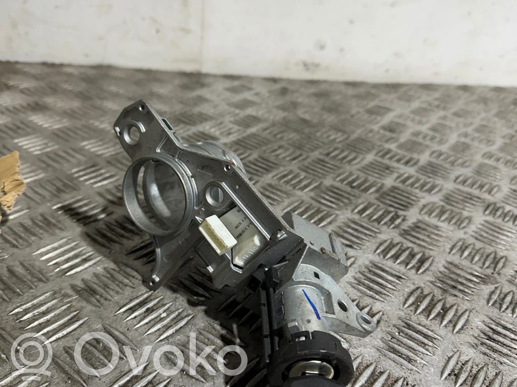 Opel Astra H Virtalukko 