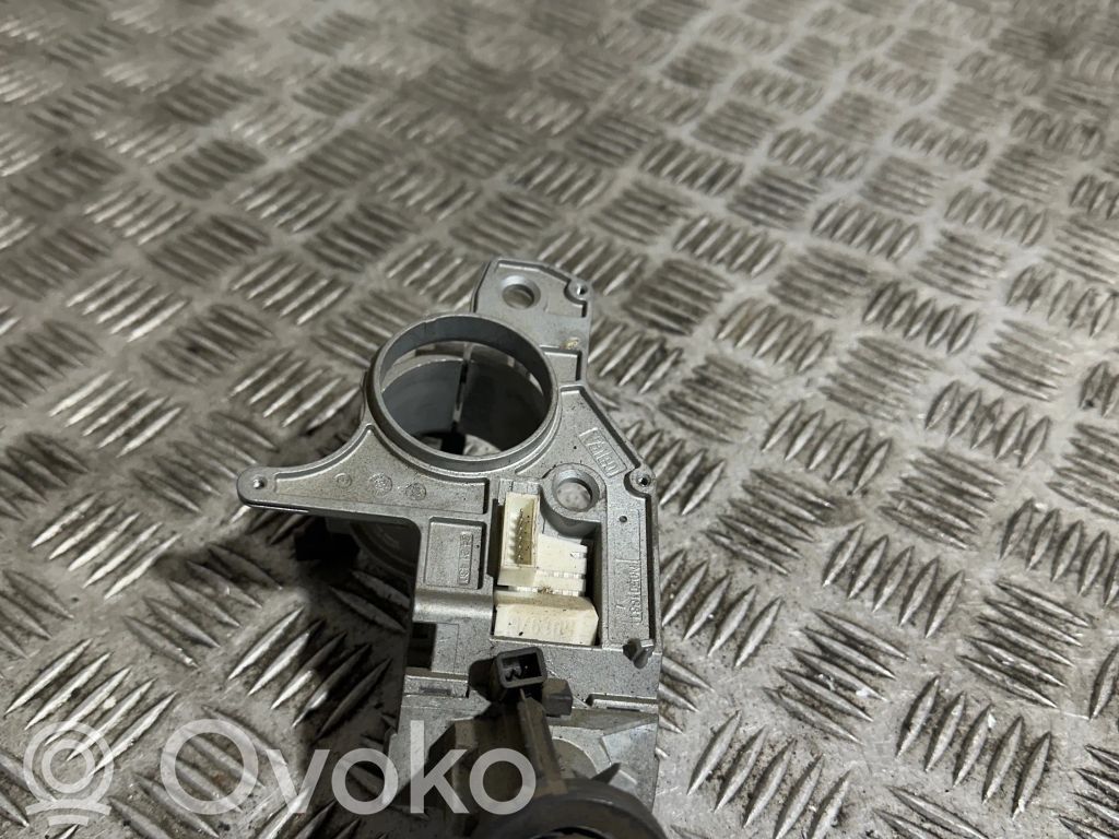 Opel Zafira B Steering wheel lock 