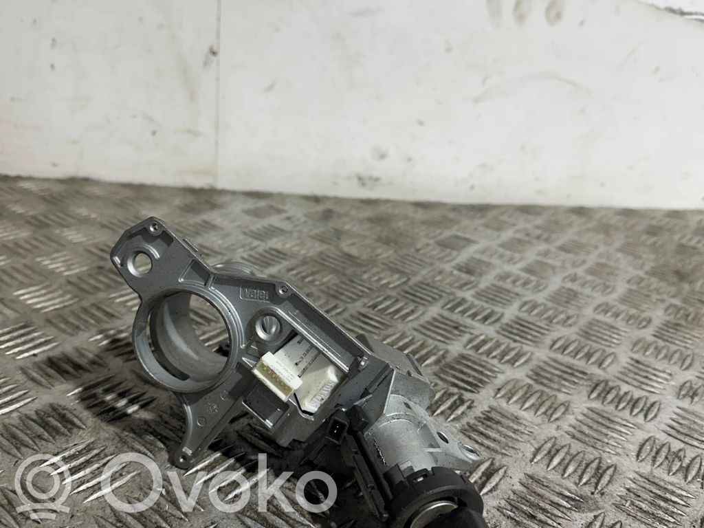 Opel Astra H Virtalukko 