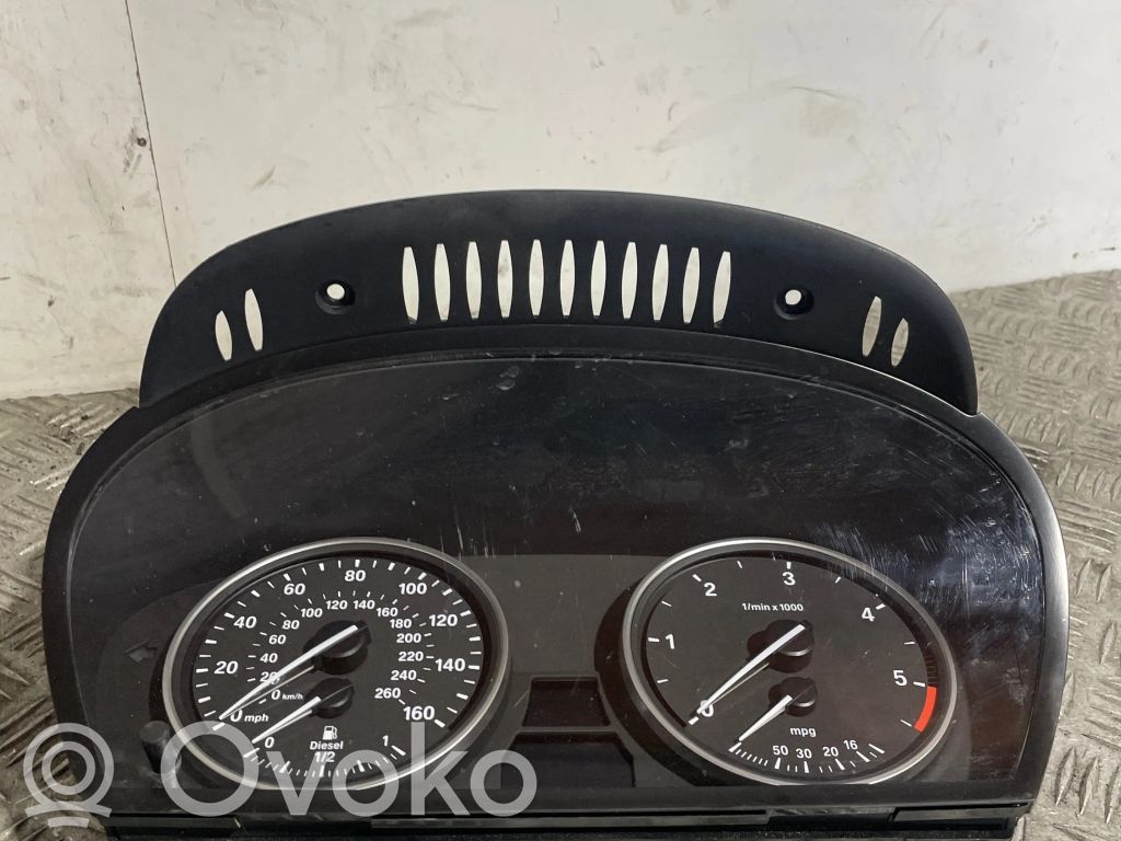 BMW X5 E70 Speedometer (instrument cluster) 