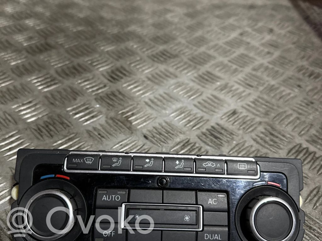 Volkswagen PASSAT B7 Unidad de control climatización 